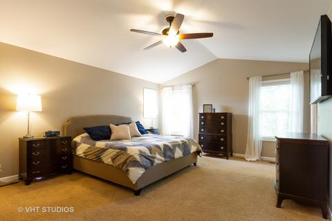 15 Ash Dr, Oakwood Hills, IL 60013 photo 6
