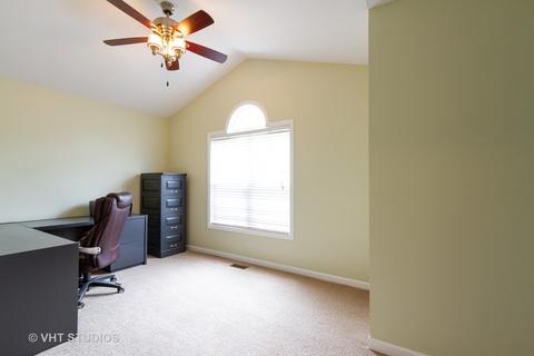15 Ash Dr, Oakwood Hills, IL 60013 photo 10