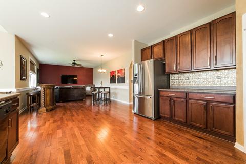 3311 Chase Ln, Elgin, IL 60124 photo 14