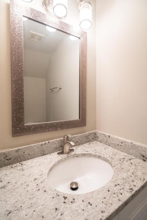 44 N Mill Rd, Addison, IL 60101 photo 8