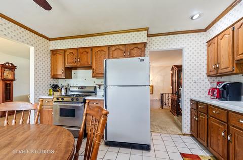 2832 192nd Pl, Lansing, IL 60438 photo 3