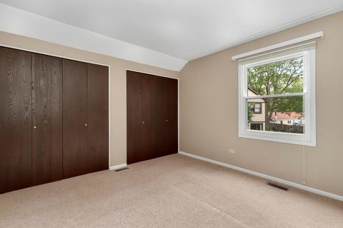 311 Shadow Bend Dr, Wheeling, IL 60090 photo 24