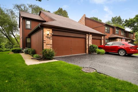 311 Shadow Bend Dr, Wheeling, IL 60090 photo 1