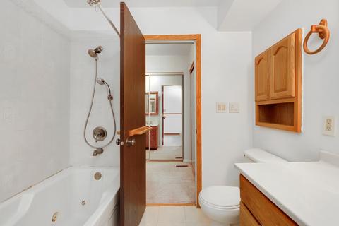 311 Shadow Bend Dr, Wheeling, IL 60090 photo 22
