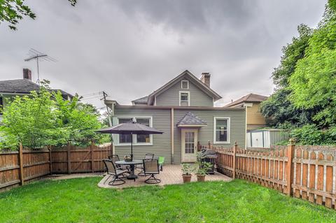 612 E Chicago St, Elgin, IL 60120 photo 5