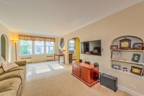 612 E Chicago St, Elgin, IL 60120 photo 11