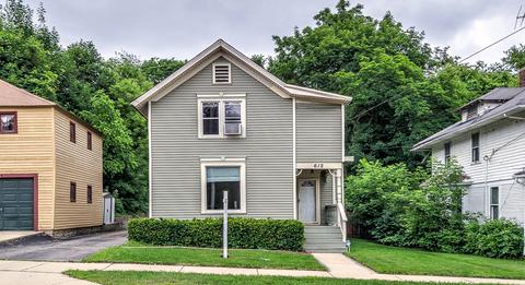 612 E Chicago St, Elgin, IL 60120 photo 2
