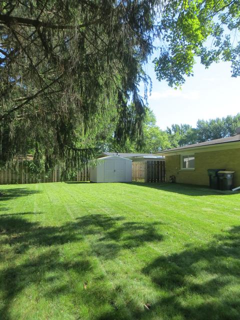 3 Hampton Rd, Montgomery, IL 60538 photo 4