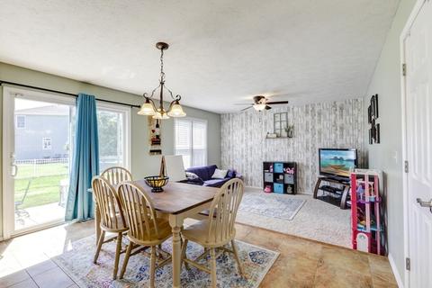 1820 Thicket, Normal, IL 61761 photo 7