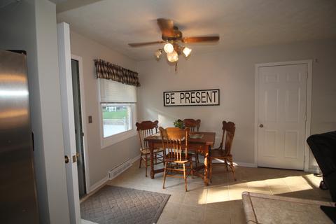 1303 Maplewood Dr, Normal, IL 61761 photo 9