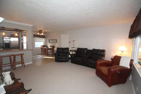 1303 Maplewood Dr, Normal, IL 61761 photo 12