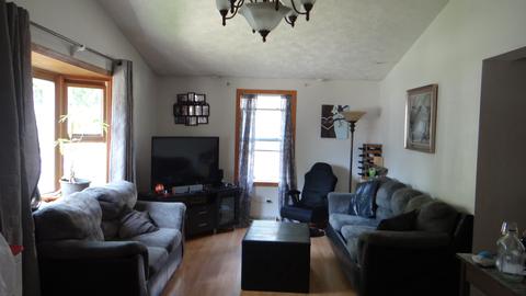 746 E Jefferson St, Morris, IL 60450 photo 4