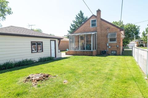 2221 Elizabeth Dr, Broadview, IL 60155 photo 11