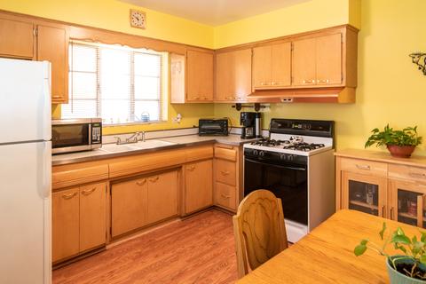 2221 Elizabeth Dr, Broadview, IL 60155 photo 7