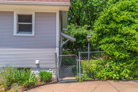 1220 Low St, Bloomington, IL 61701 photo 21