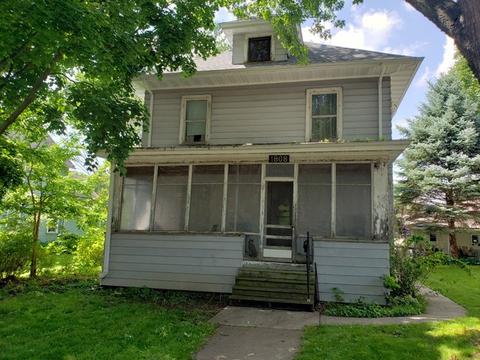 1808 E 3rd St, Sterling, IL 61081 photo 1