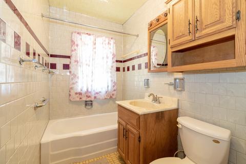 6807 S 78th Ave, Bridgeview, IL 60455 photo 7