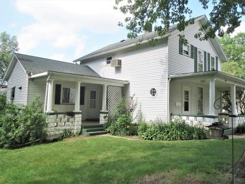 321 E 4th St, Dixon, IL 61021 photo 2