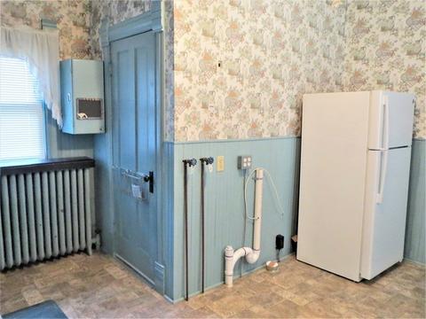 321 E 4th St, Dixon, IL 61021 photo 13