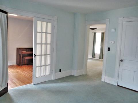 321 E 4th St, Dixon, IL 61021 photo 10