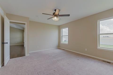 1032 Stags Leap Rd, Normal, IL 61761 photo 11