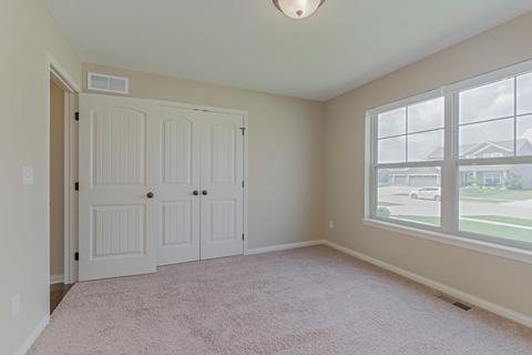 1032 Stags Leap Rd, Normal, IL 61761 photo 16