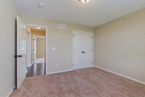 1032 Stags Leap Rd, Normal, IL 61761 photo 17
