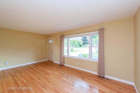 915 Oeffling Ct, Mchenry, IL 60051 photo 4
