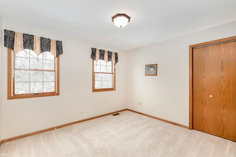 817 Kingston Ln, Bartlett, IL 60103 photo 20
