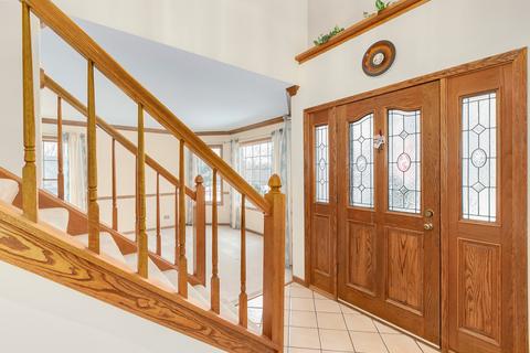 817 Kingston Ln, Bartlett, IL 60103 photo 8