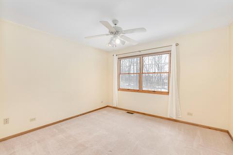 817 Kingston Ln, Bartlett, IL 60103 photo 22
