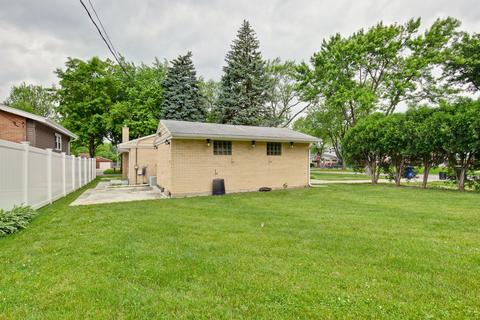 381 Radcliffe Ave, Des Plaines, IL 60016 photo 18