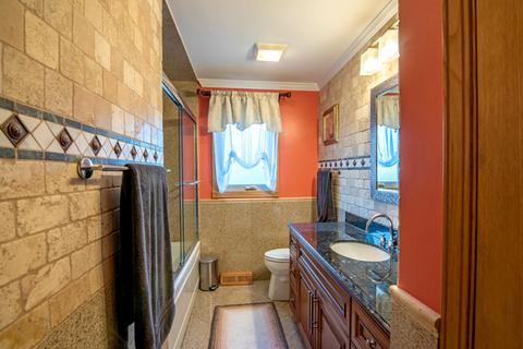 8612 S 78 Ave, Bridgeview, IL 60455 photo 15