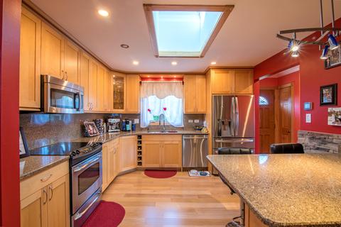8612 S 78 Ave, Bridgeview, IL 60455 photo 3