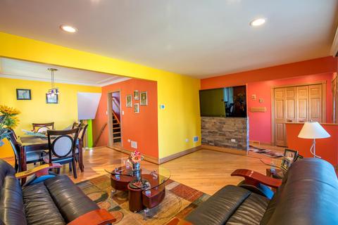 8612 S 78 Ave, Bridgeview, IL 60455 photo 9