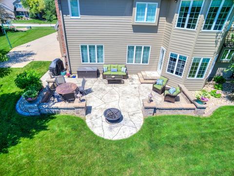 4 Pebblebrook Ct, Bloomington, IL 61705 photo 37