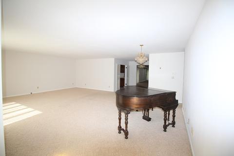 1945 N Springview Dr, Kankakee, IL 60901 photo 16