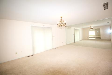 1945 N Springview Dr, Kankakee, IL 60901 photo 11