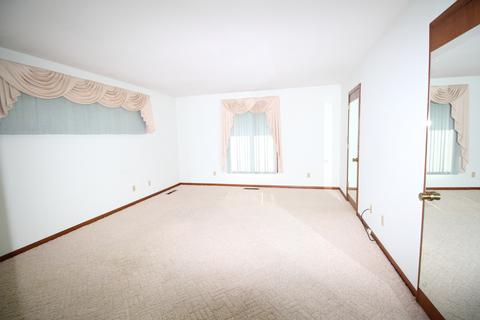 1945 N Springview Dr, Kankakee, IL 60901 photo 18