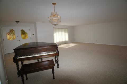 1945 N Springview Dr, Kankakee, IL 60901 photo 15