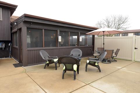733 Longtree Dr, Wheeling, IL 60090 photo 33