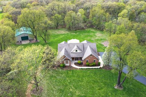 16850 S Lily Cache Rd, Plainfield, IL 60586 photo 2