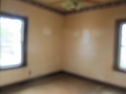 1325 S 3rd Ave, Kankakee, IL 60901 photo 8