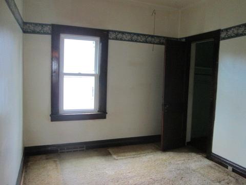 1325 S 3rd Ave, Kankakee, IL 60901 photo 7