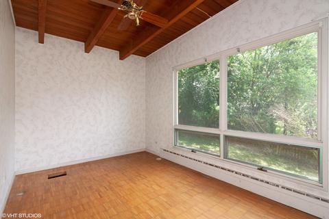 16 W553 Timberlake Dr, Willowbrook, IL 60527 photo 9