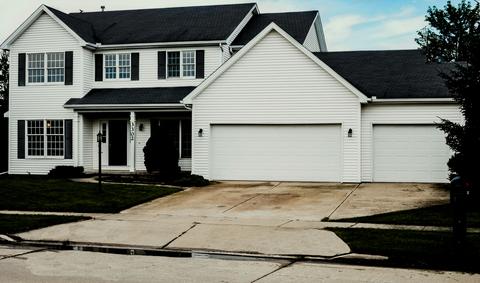 3302 Wynstone Dr, Champaign, IL 61822 photo 1