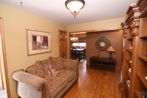 219 N Marion Ave, Bartlett, IL 60103 photo 15