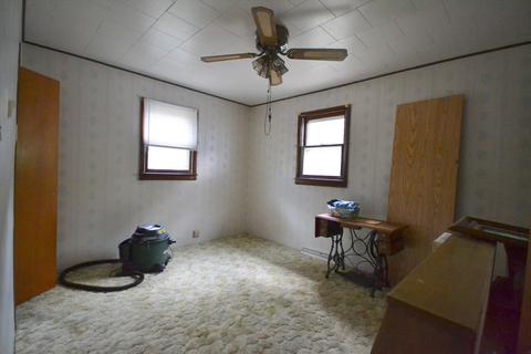 621 S Carson St, Long Point, IL 61333 photo 9