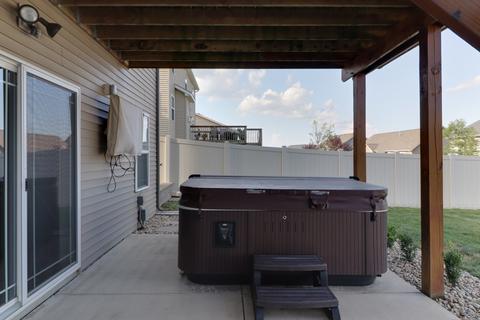 1314 Wicklow Dr, Bloomington, IL 61705 photo 68