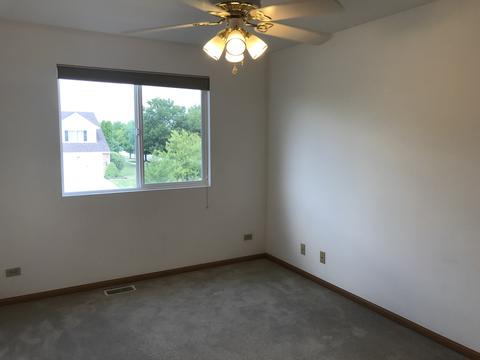 1429 Hawk Dr, Bolingbrook, IL 60490 photo 15